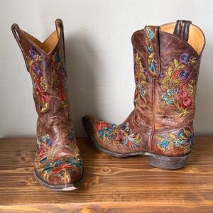 Old Gringo Multicolor Embroidered Heeled Boots
